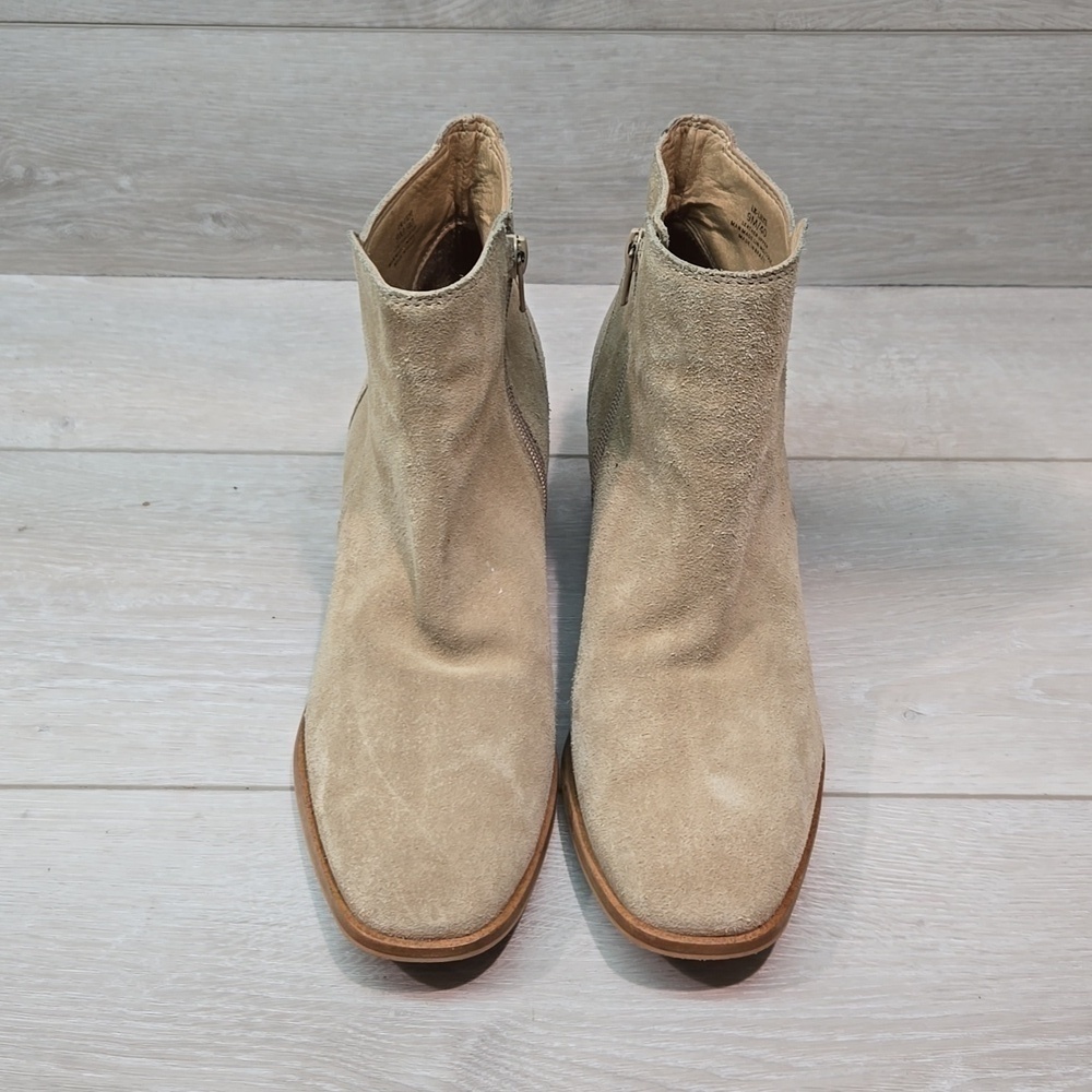 Lucky Brand Women Lilye Leather Ankle Heels Boots shoes sz 9M - Picture 3 of 14